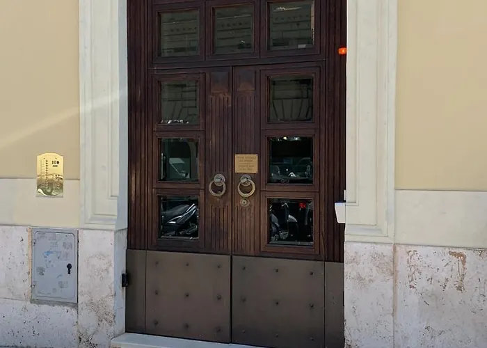 Guest house Relais Conte Di Cavour De Luxe 4*