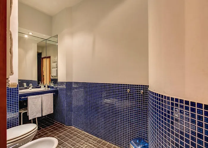 Relais Conte Di Cavour De Luxe 4*
