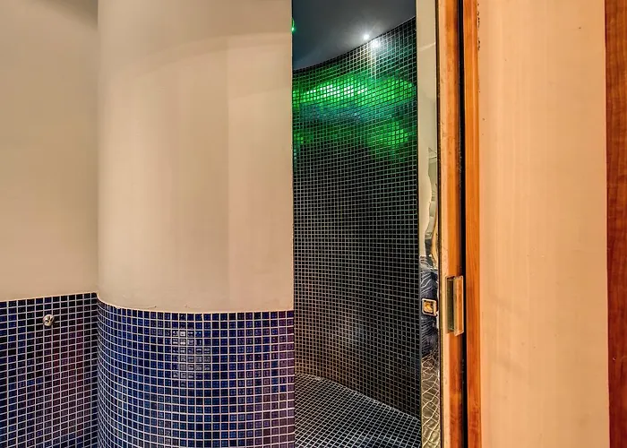Relais Conte Di Cavour De Luxe 4*